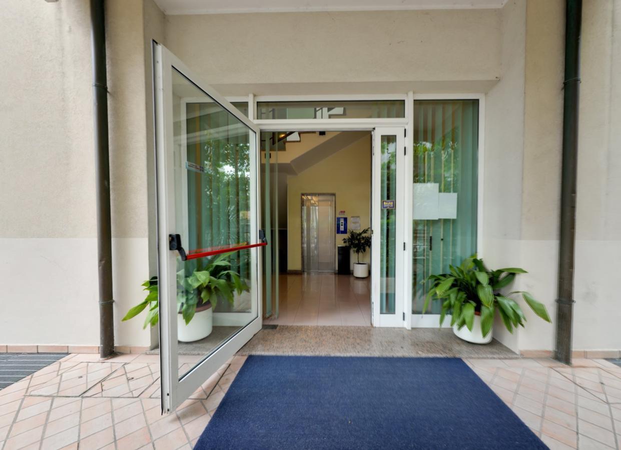 Residence Le Spiagge リミニ エクステリア 写真